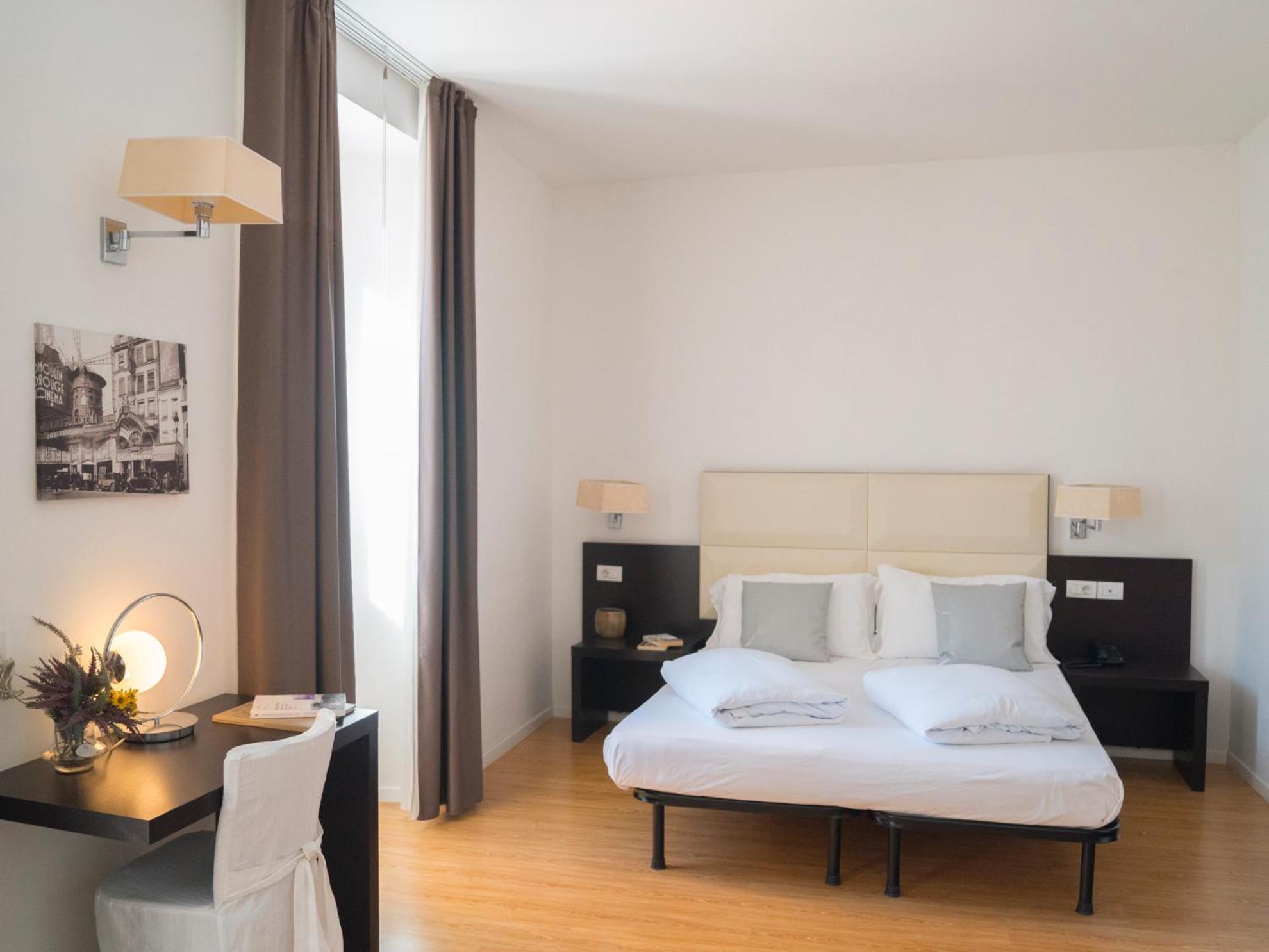Hotel Geier Torbole Sul Garda Exterior foto